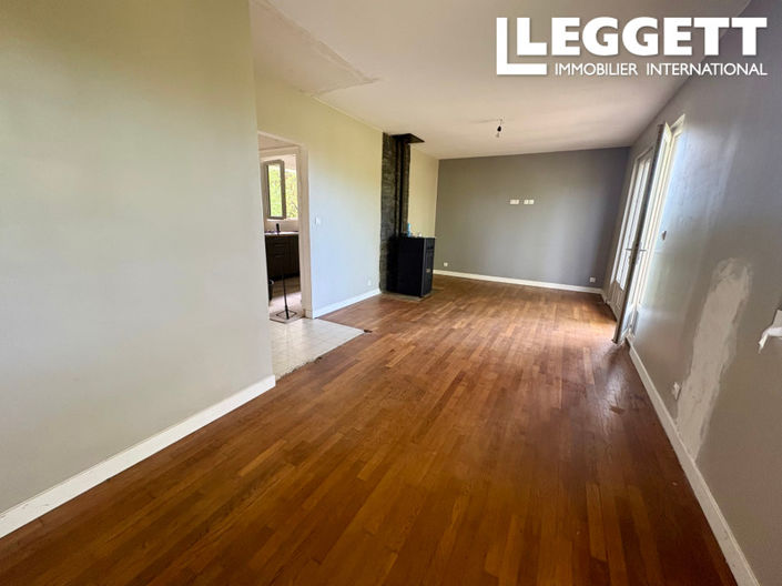 Image No.3-2 Bed House for sale