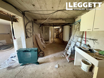 ahr0chm6ly9jzg4uagvzdglhlmltbw8vaw1hz2uvvevom