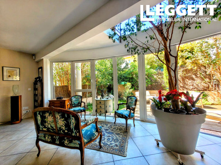 Image No.4-2 Bed House for sale