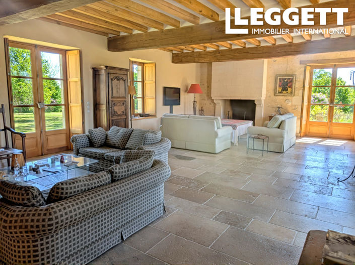 Image No.6-3 Bed House for sale