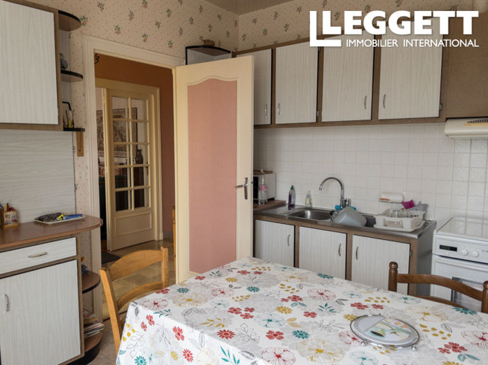 Image No.9-4 Bed House for sale