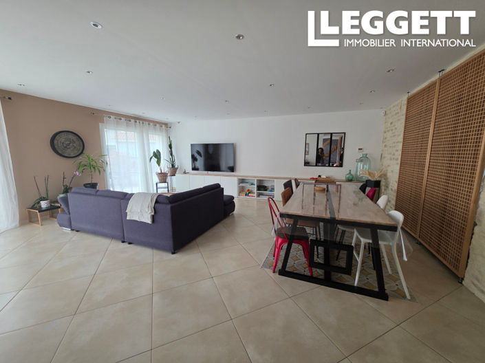 Image No.4-4 Bed House for sale