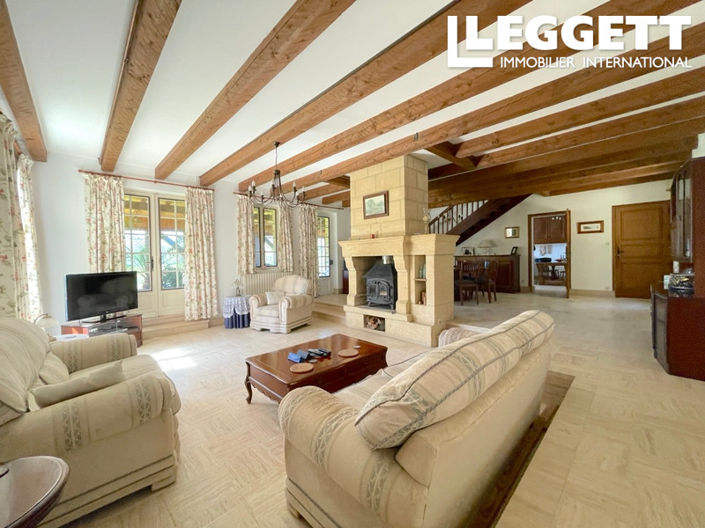 Image No.4-7 Bed House for sale