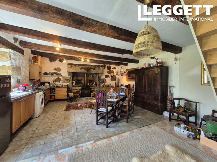 Image No.2-4 Bed House for sale