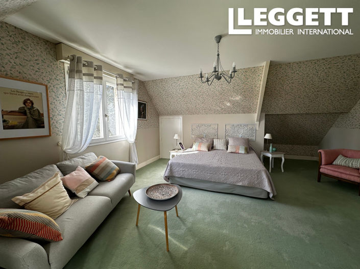 Image No.10-6 Bed House for sale