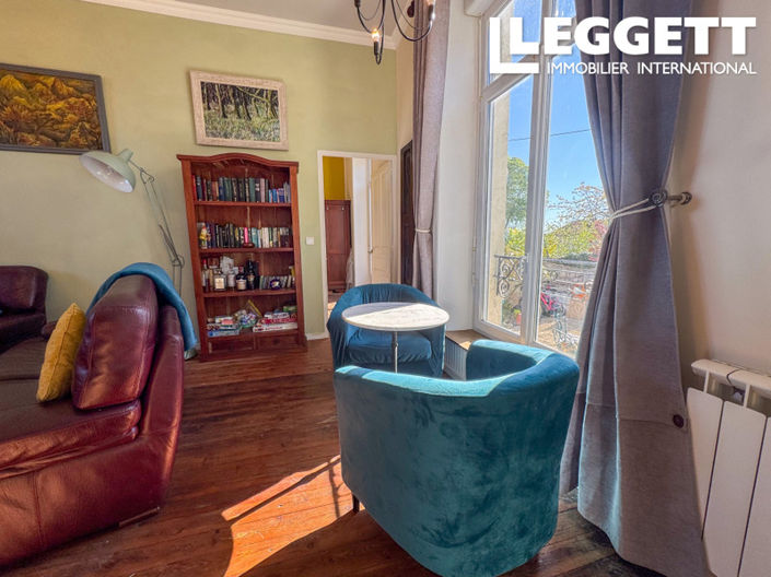 Image No.9-5 Bed House for sale