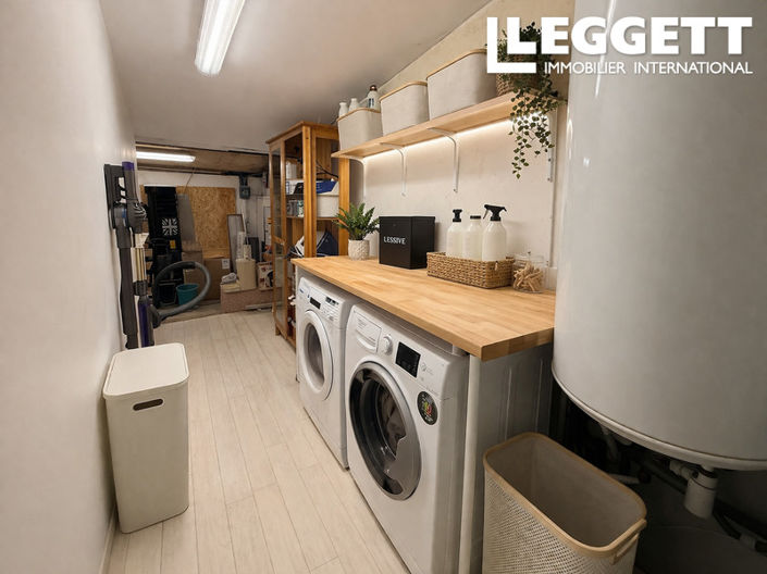 Image No.9-4 Bed House for sale