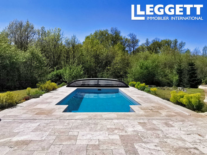 Image No.2-6 Bed House for sale