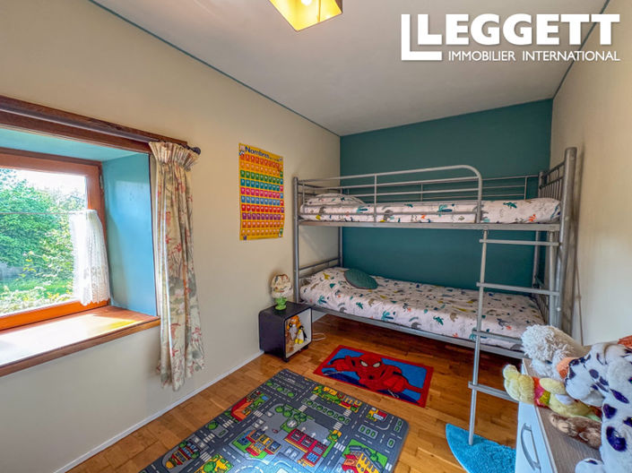 Image No.7-3 Bed House for sale