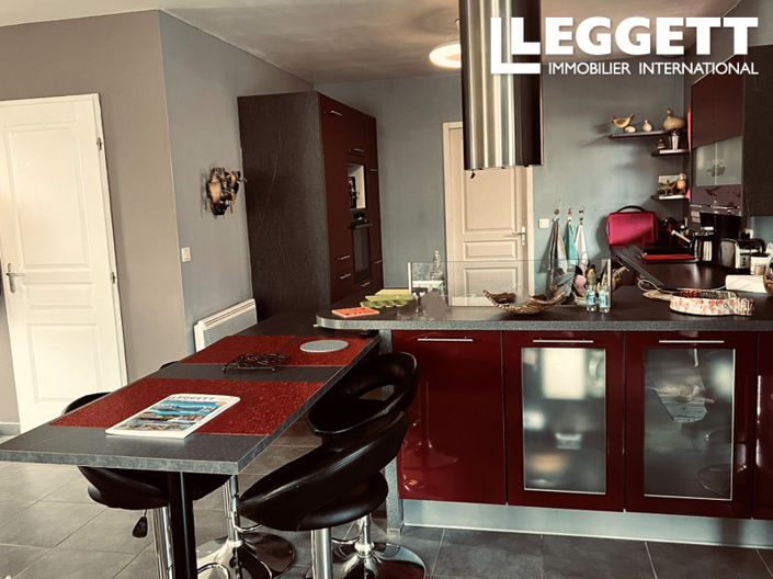 Image No.2-3 Bed House for sale