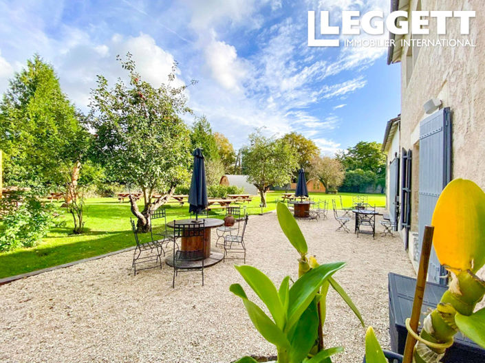 Image No.3-6 Bed Commercial for sale