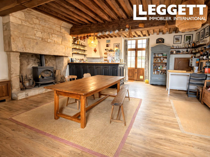 Image No.3-5 Bed House for sale