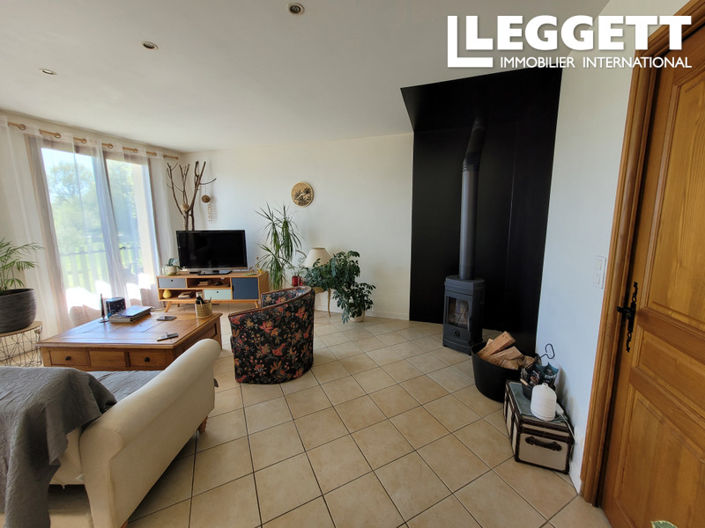 Image No.4-5 Bed House for sale