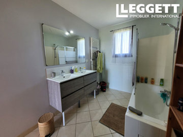 ahr0chm6ly9jzg4uagvzdglhlmltbw8vaw1hz2uvvevom