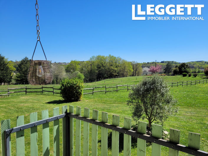 Image No.6-5 Bed House for sale