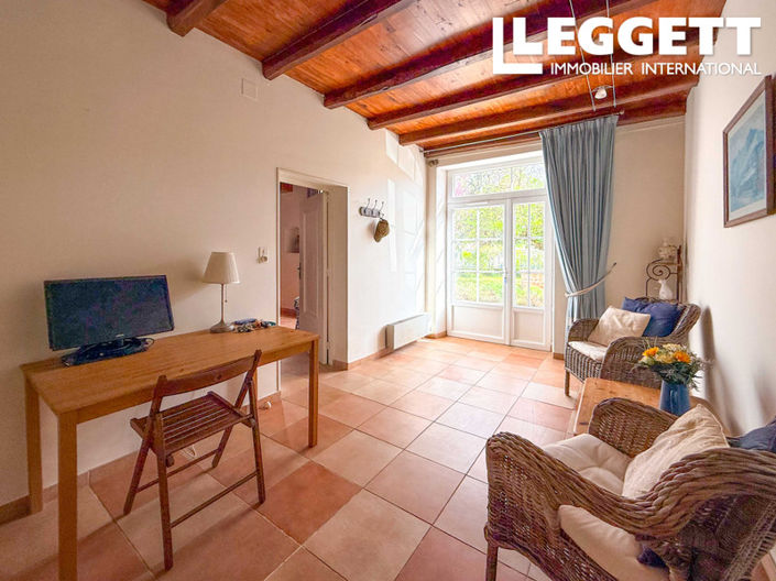 Image No.9-4 Bed House for sale