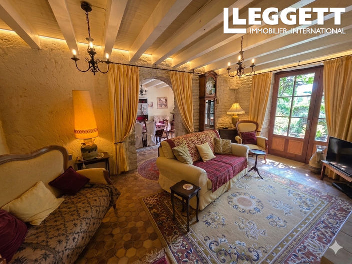 Image No.6-3 Bed House for sale