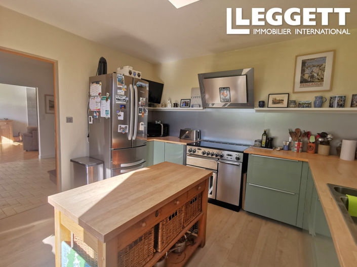 Image No.4-4 Bed House for sale