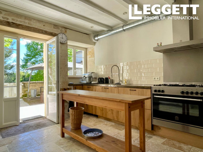 Image No.4-4 Bed House for sale