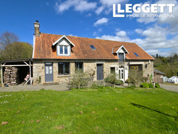 1 - Sourdeval, Maison