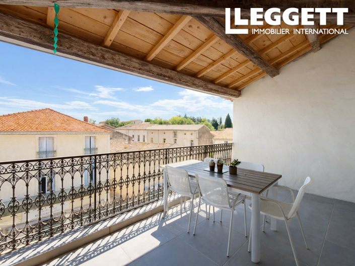 Image No.2-4 Bed House for sale