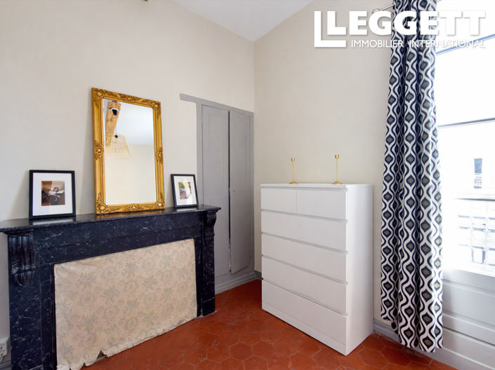 Image No.8-4 Bed House for sale