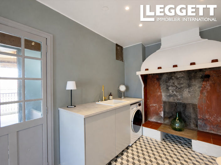 Image No.9-4 Bed House for sale