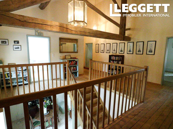 Image No.7-4 Bed House for sale