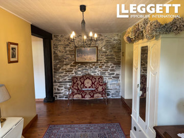 ahr0chm6ly9jzg4uagvzdglhlmltbw8vaw1hz2uvvevom