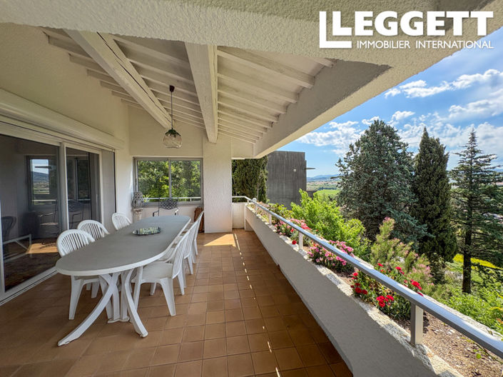 Image No.3-5 Bed House for sale