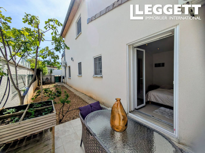 Image No.7-4 Bed House for sale