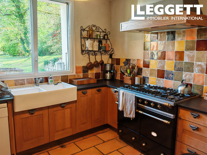 Image No.7-4 Bed House for sale