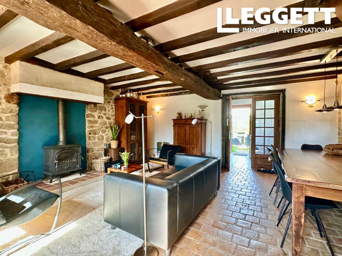 Image No.4-2 Bed House for sale