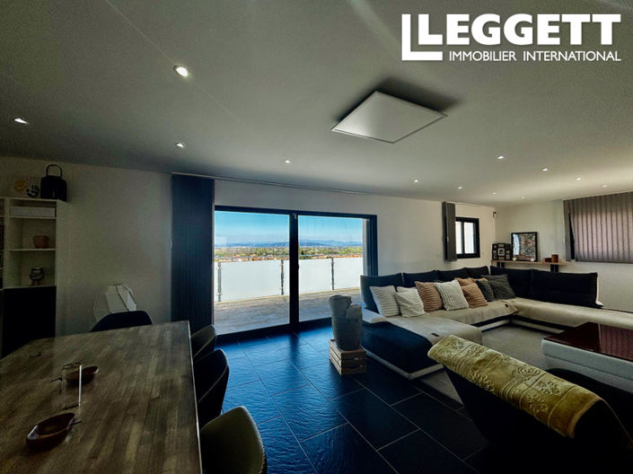 Image No.2-3 Bed House for sale