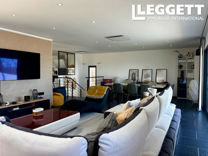 Image No.4-3 Bed House for sale