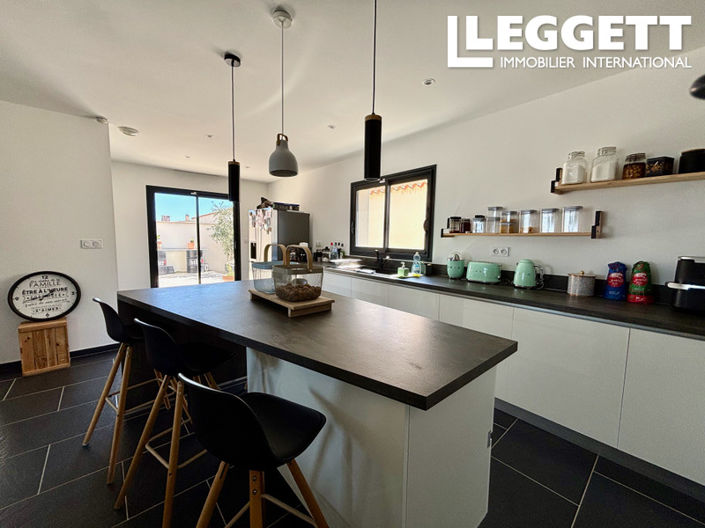 Image No.5-3 Bed House for sale