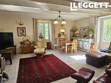 ahr0chm6ly9jzg4uagvzdglhlmltbw8vaw1hz2uvvevom