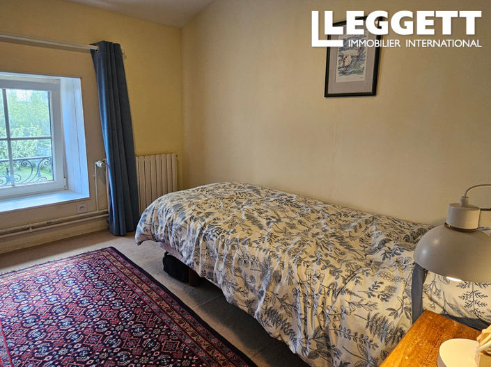 Image No.5-4 Bed House for sale