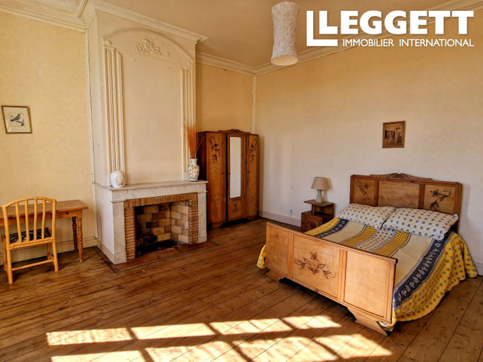 Image No.5-7 Bed House for sale