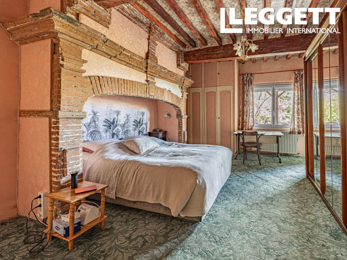 Image No.7-12 Bed House for sale