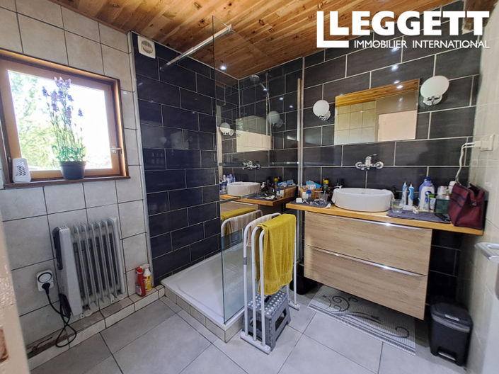 Image No.6-Maison de 2 chambres à vendre à Fours