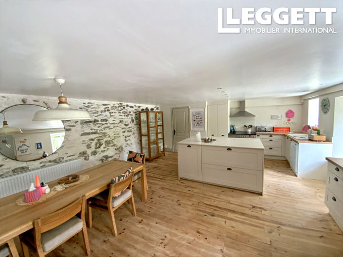 Image No.2-Maison de 4 chambres à vendre à Saint-Gilles-Vieux-Marché