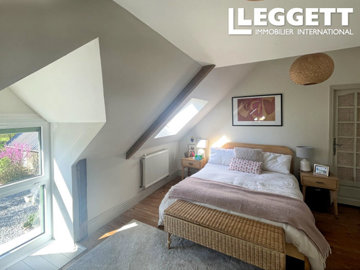 ahr0chm6ly9jzg4uagvzdglhlmltbw8vaw1hz2uvvevom