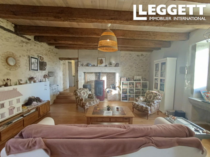 Image No.7-4 Bed House for sale