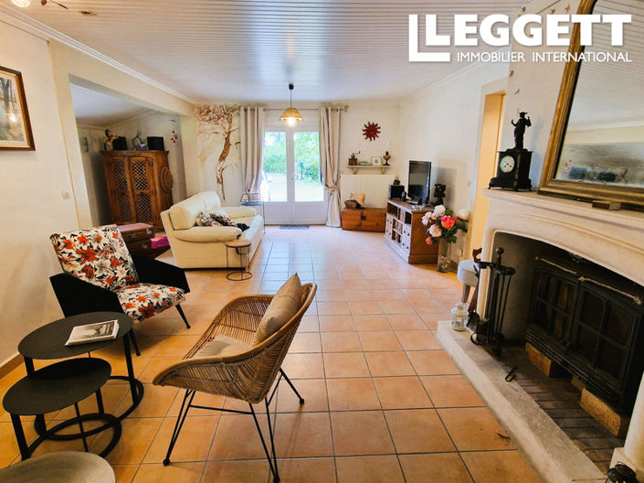 Image No.5-3 Bed House for sale