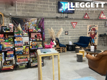 ahr0chm6ly9jzg4uagvzdglhlmltbw8vaw1hz2uvvevom