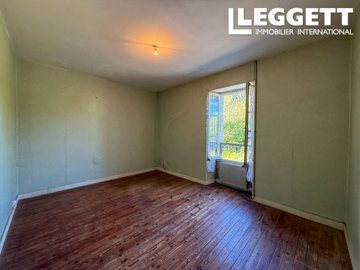 ahr0chm6ly9jzg4uagvzdglhlmltbw8vaw1hz2uvvevom