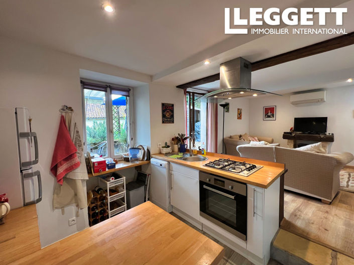 Image No.6-3 Bed House for sale