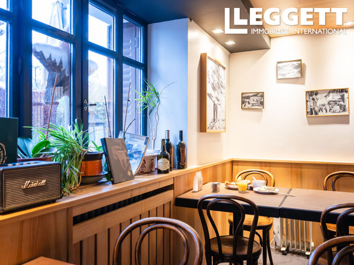 Image No.9-12 Bed Commercial for sale