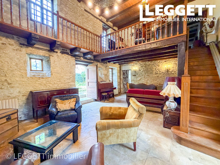 Image No.3-6 Bed House for sale